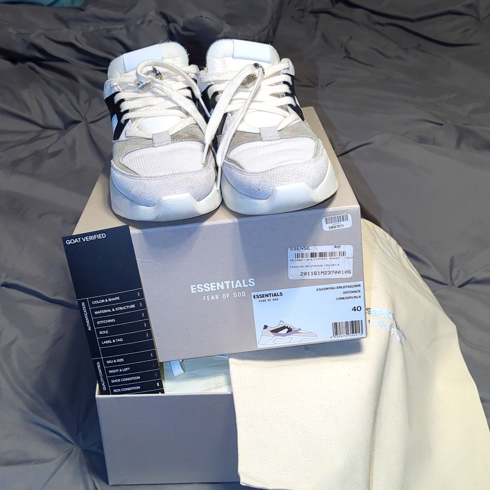 Fear of god essentials distance runner